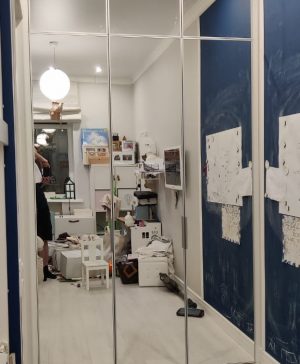 Распашной шкаф с зеркалом в коридор №18 1615