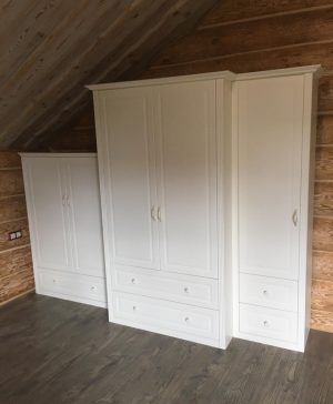 Распашной шкаф по индивидуальным размерам в спальню №36 1698